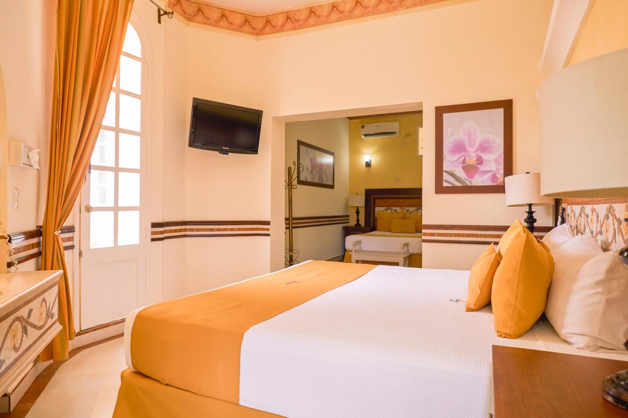 Centro Hotel Villa Las Margaritas 贾拉普 外观 照片